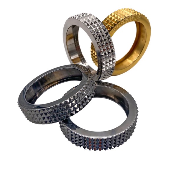 NWT Authentic RARE Luxury Minimalist Burberry gunmetal spiked bangle/bracelet - Picture 4 of 17